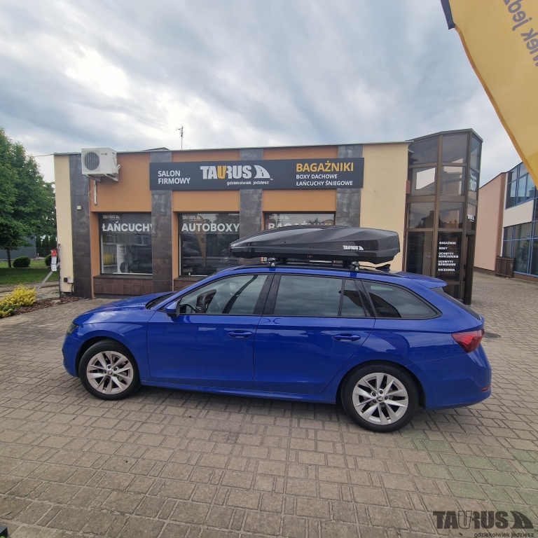 Boxy Skoda Octavia IV 2022