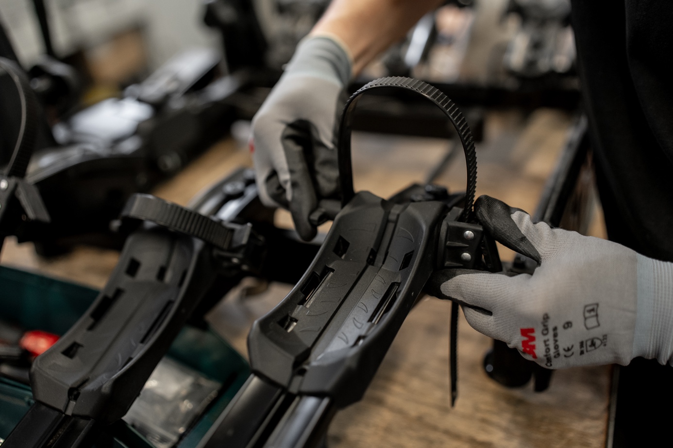 Serwis bagażników w salonie Taurus Mikołów