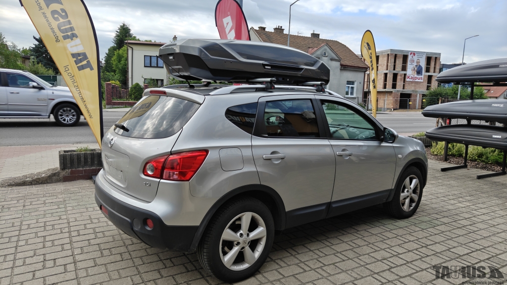Boxy Nissan (datsun) Quashqai (I) 2013
