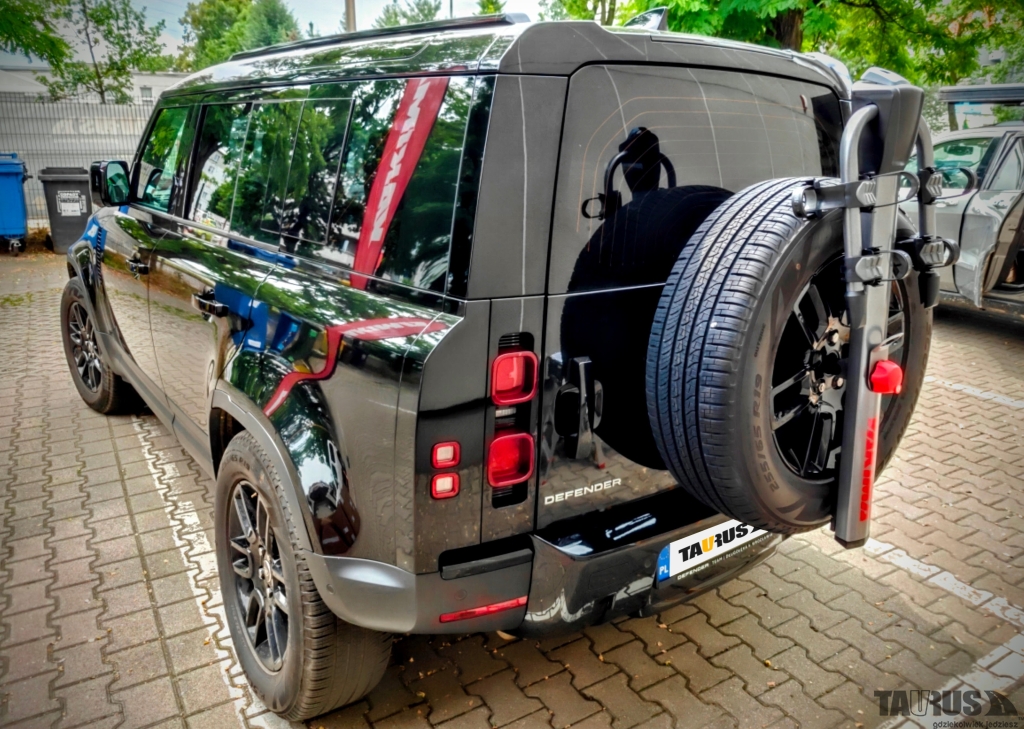 Uchwyty rowerowe Land Rover Defender 110 2024